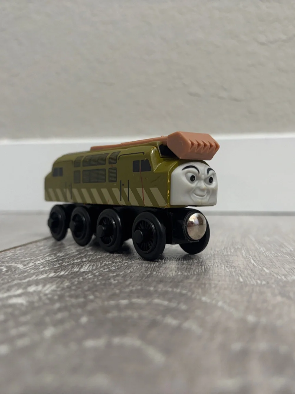 Wooden Diesel 10 - Thomas & Friends